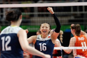 开云·体育全站登录地址-中国女篮连胜势头强劲 进攻体系愈加成熟，中国女篮狂胜82分